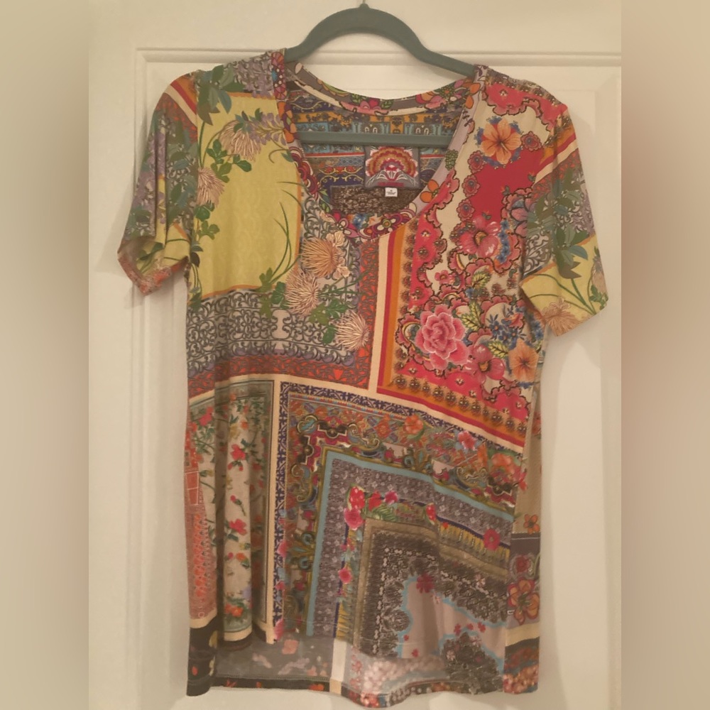 JOHNNY WAS NWT Great comfy Tee